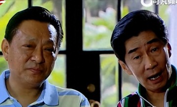 MK体育官方入口-阿德阿庆原来都是球迷！出席上海高中足球联赛，年近70又获新身份